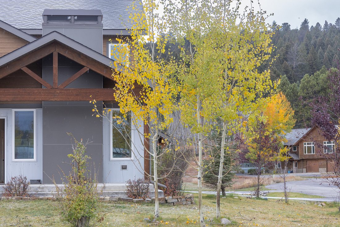 House in Gallatin Gateway, Montana, United States 2 - 16469351
