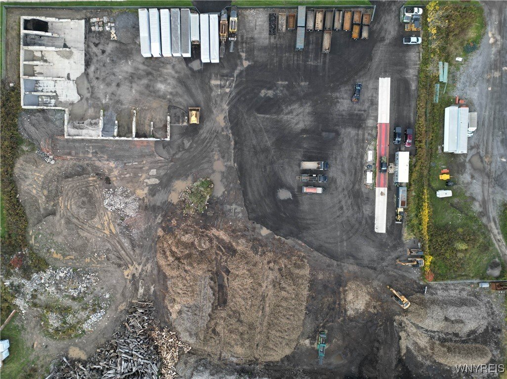 Land in Cheektowaga, New York, United States 2 - 16470429
