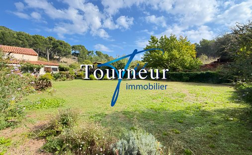Villa in Bandol, Provence-Alpes-Côte d'Azur, France 1