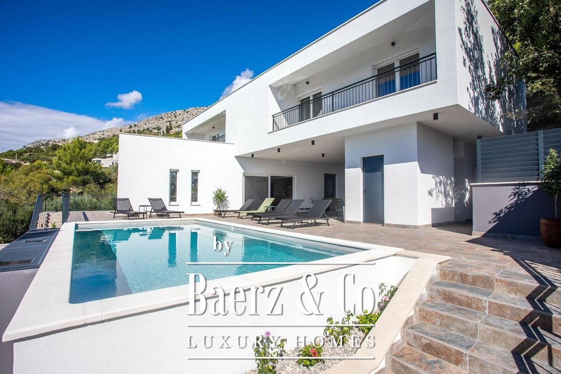 Villa in Jesenice, Split-Dalmatia County, Croatia 5 - 16470007