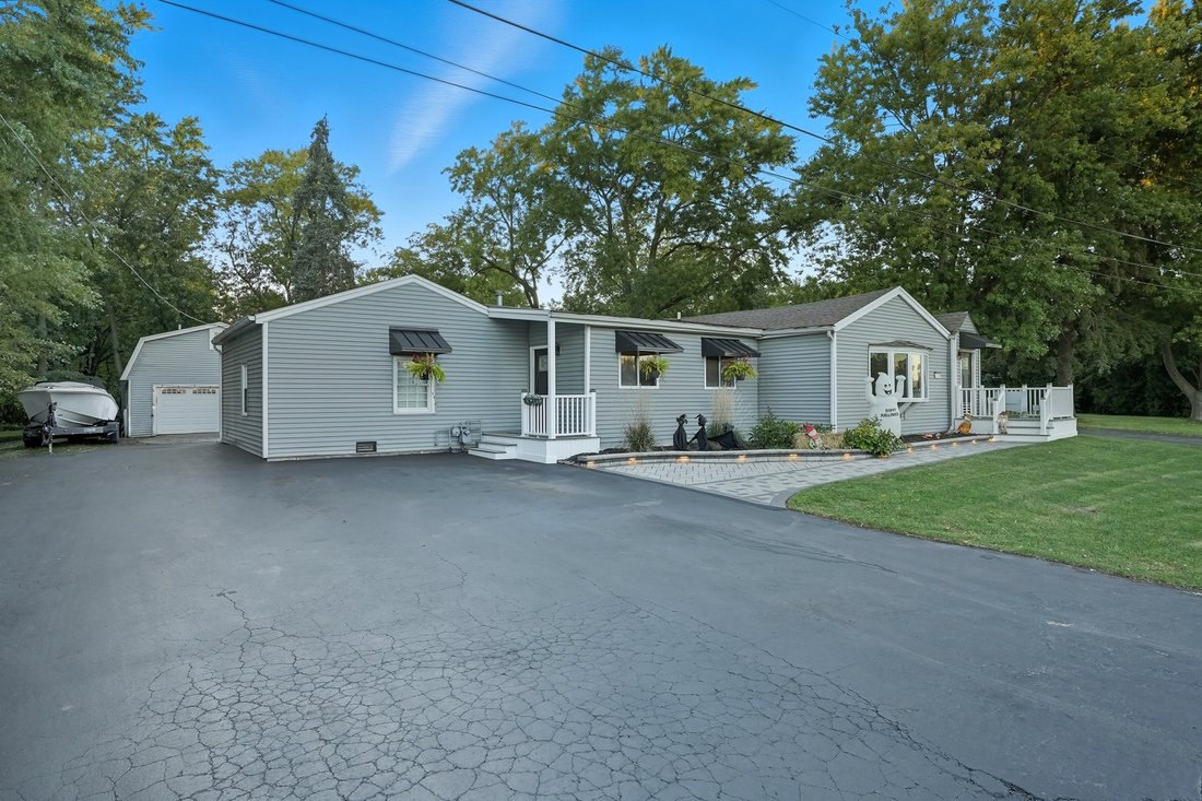 House in Oak Forest, Illinois, United States 3 - 16466339