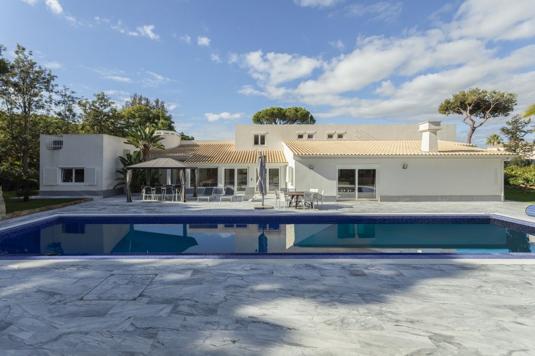 House in Vilamoura, Quarteira, Algarve 1 - 16470437