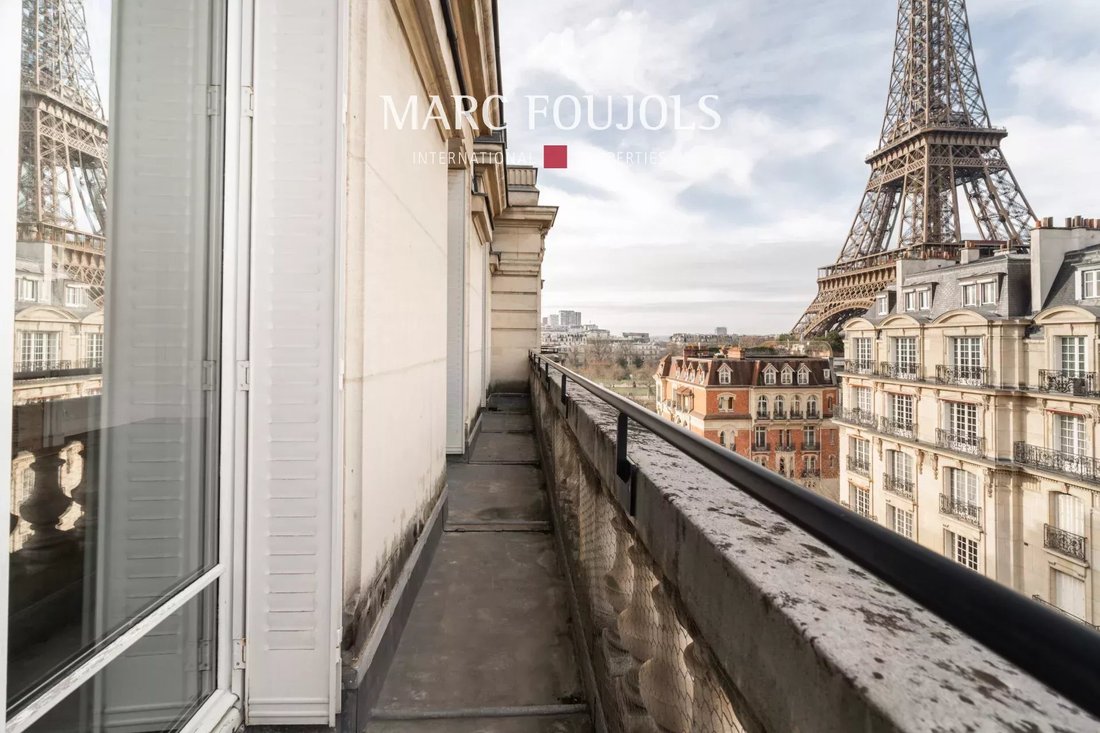 Apartment in Gros Caillou, Paris 7e Arrondissement, Paris 4 - 16466792