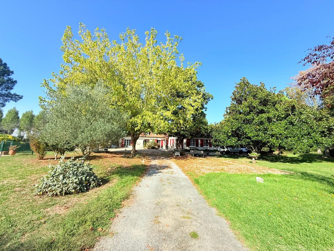 House in Prigonrieux, Nouvelle-Aquitaine, France 2 - 16466769