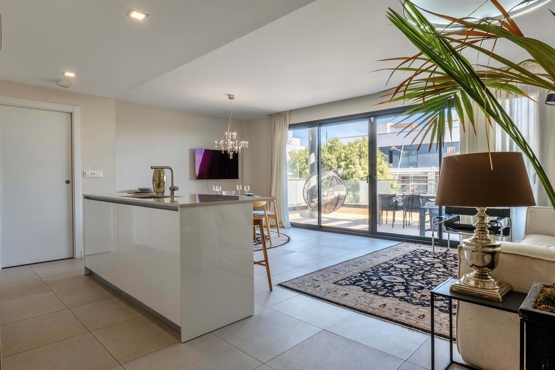 Apartment in Estepona, Andalusia, Spain 2 - 16468994