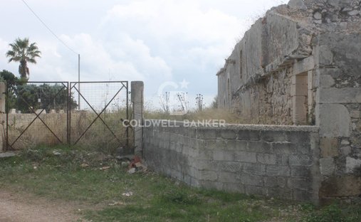 Country House in Fontane Bianche, Sicily, Italy 1