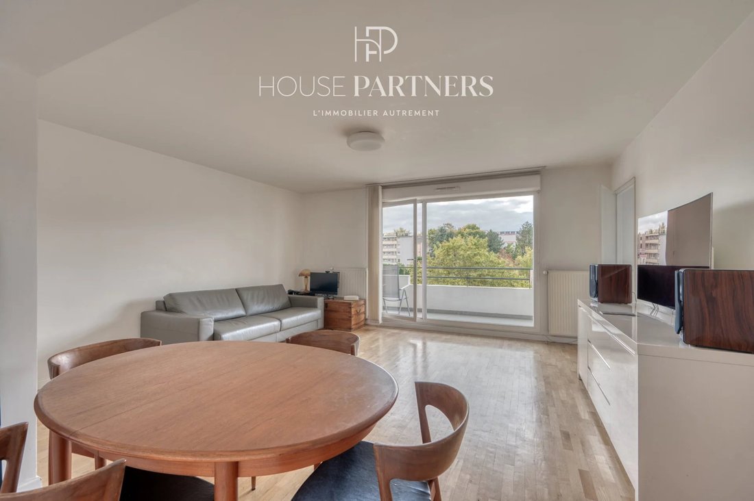 Apartment in Ourches, Saint-Germain-en-Laye, France 3 - 16467841