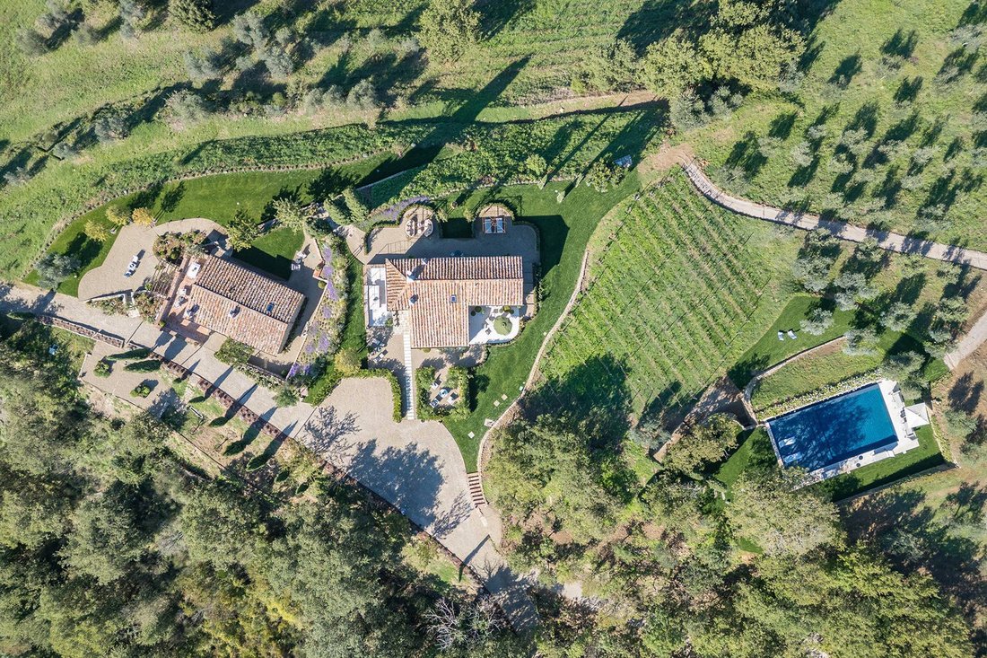 House in Gaiole in Chianti, Tuscany, Italy 1 - 16470640