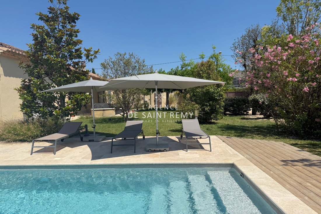 Villa in Saint-Rémy-de-Provence, Provence-Alpes-Côte d'Azur, France 4 - 16090699