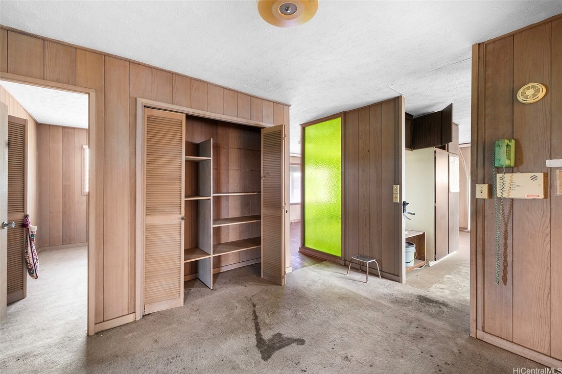 House in Waipahu, Hawaii, United States 5 - 16470089