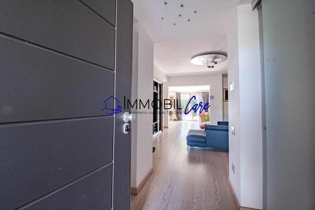 Villa in Livorno, Tuscany, Italy 2 - 16467107