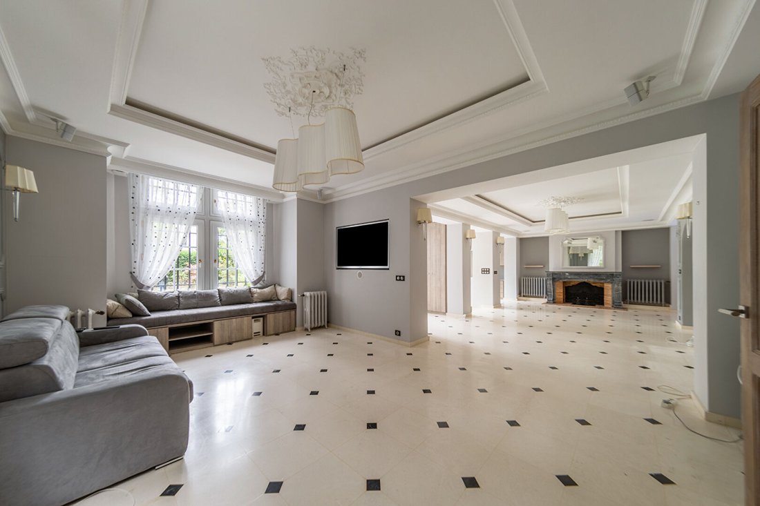 Villa in Marine, Maisons-Laffitte, France 3 - 16471418