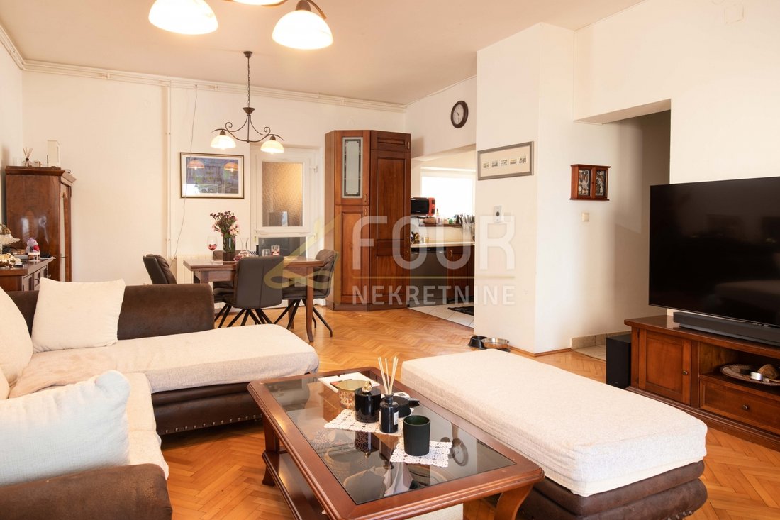 House in Grad Crikvenica, Primorje-Gorski Kotar County, Croatia 3 - 16471587