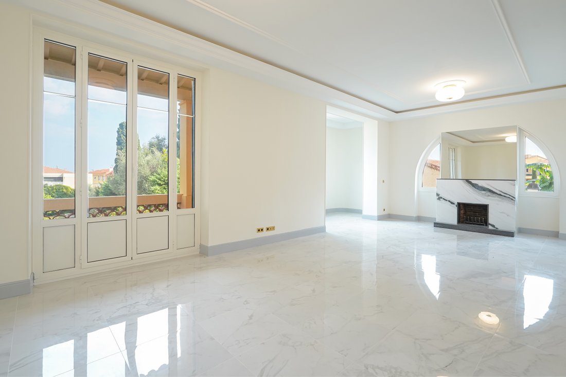 Villa in Saint-Jean-Cap-Ferrat, Provence-Alpes-Côte d'Azur, France 3 - 16471605