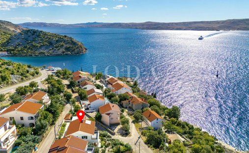 Casa en Prizna, Condado de Lika-Senj, Croacia 1