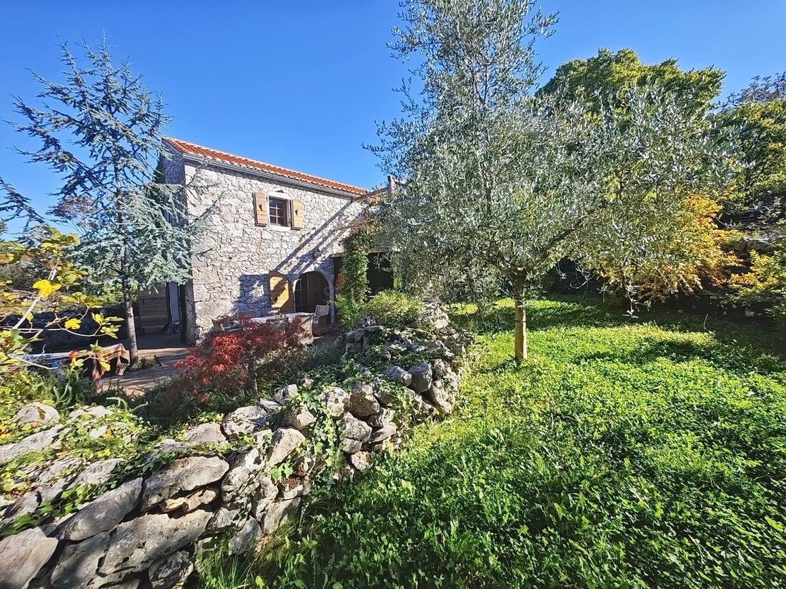House in Malinska, Primorje-Gorski Kotar County, Croatia 2 - 16471566