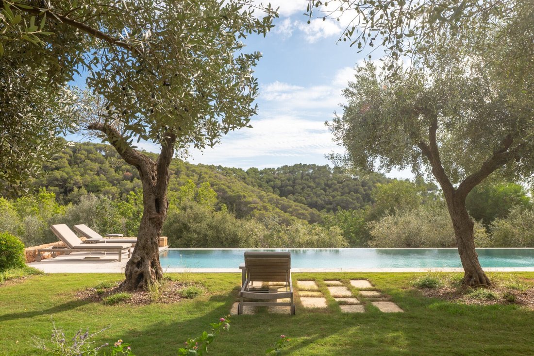 Villa in Santa Eularia des Riu, Balearic Islands, Spain 4 - 15458213