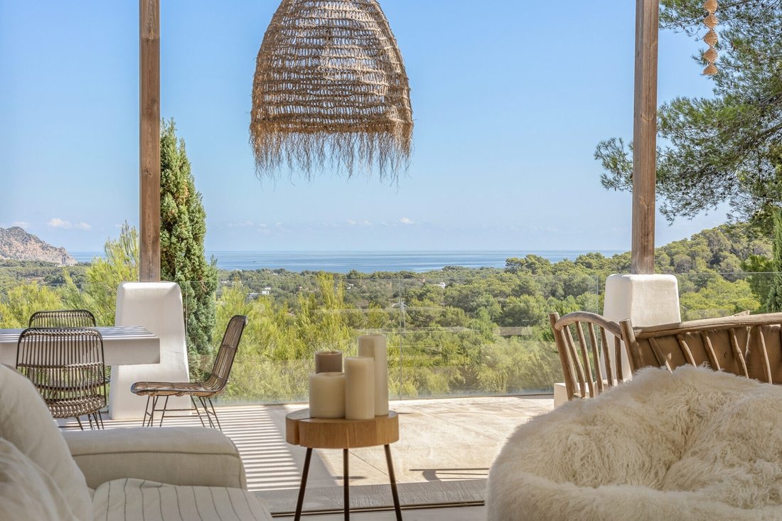 Villa in Santa Eularia des Riu, Balearic Islands, Spain 3 - 15766746