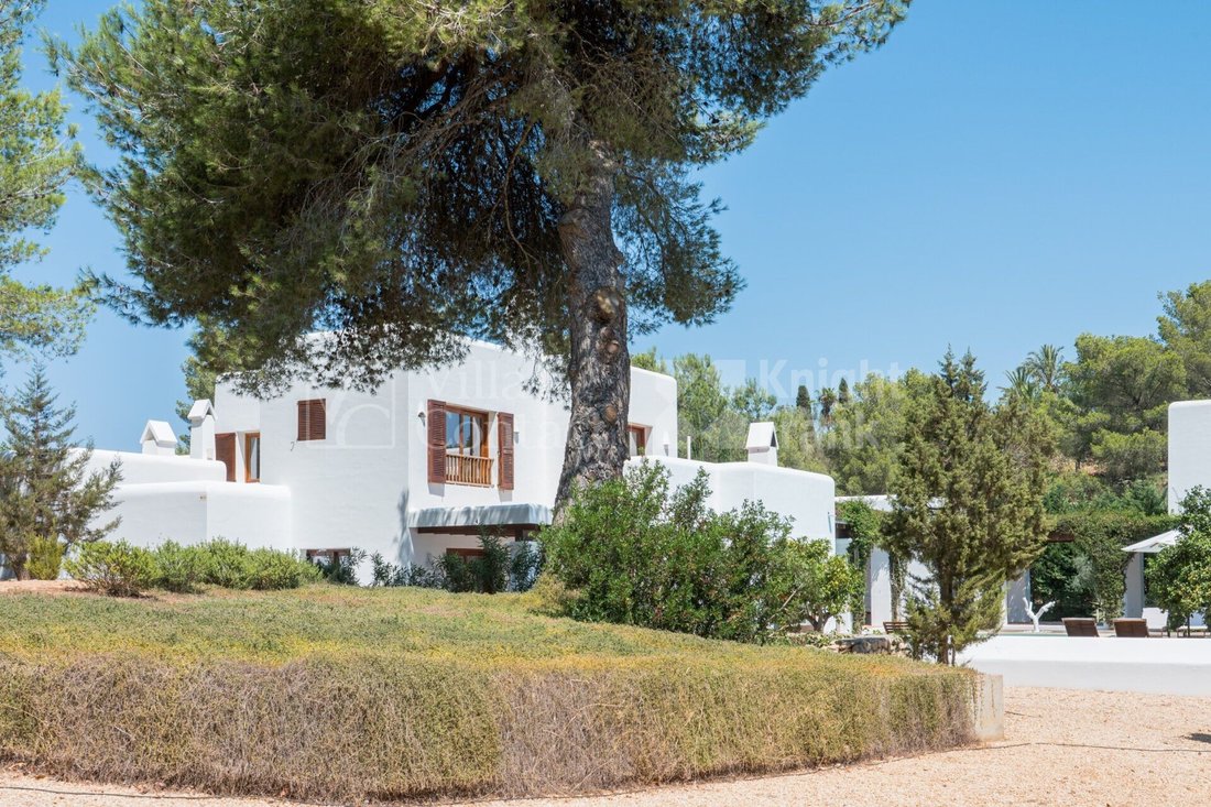 Finca in Santa Eularia des Riu, Balearic Islands, Spain 3 - 16119569