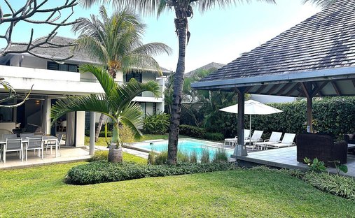 House in La Preneuse, Rivière Noire District, Mauritius 1