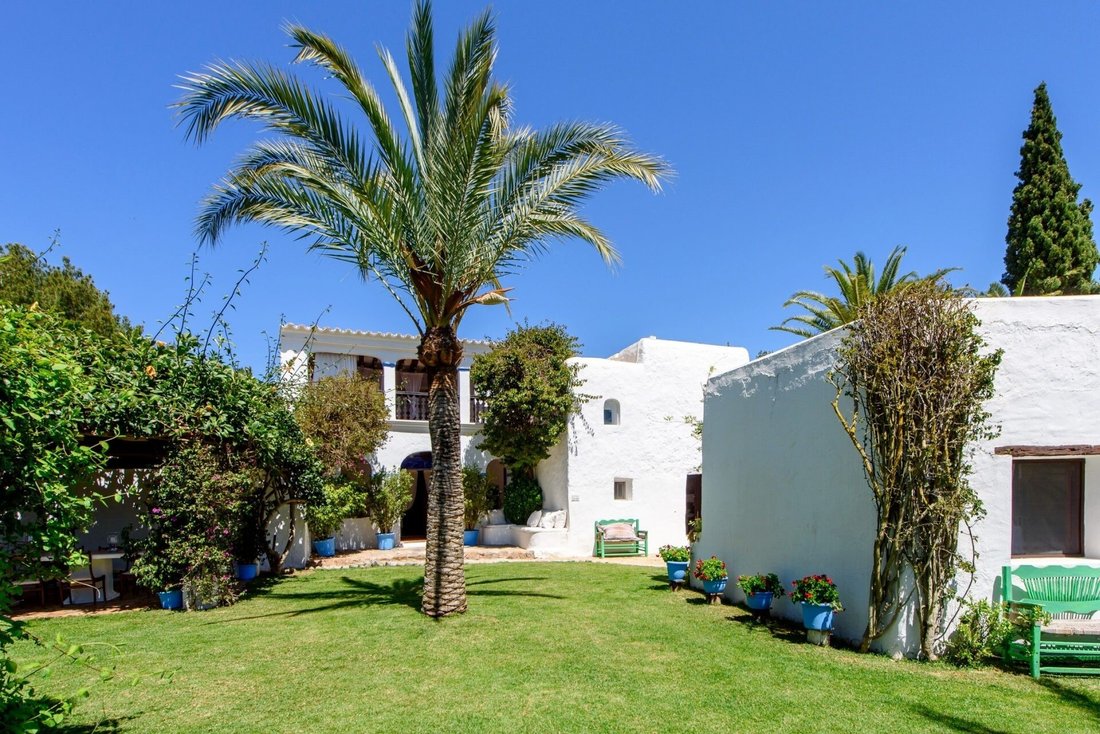 Finca in Sant Antoni de Portmany, Balearic Islands, Spain 3 - 15347600