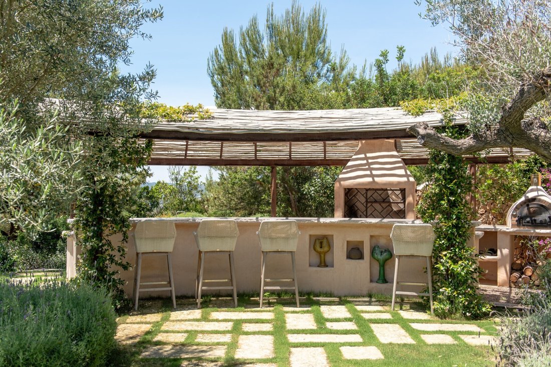 Villa en Santa Eulalia del Río, Islas Baleares, España 2 - 15458213