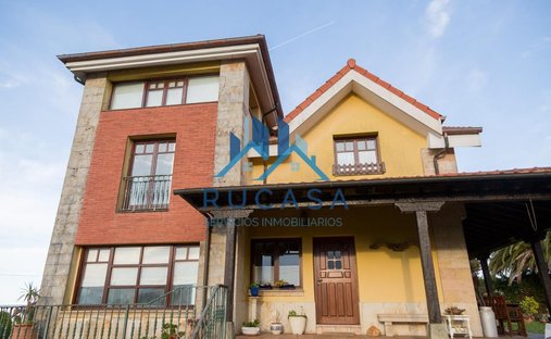 Villa in Hazas de Cesto, Cantabria, Spain 1