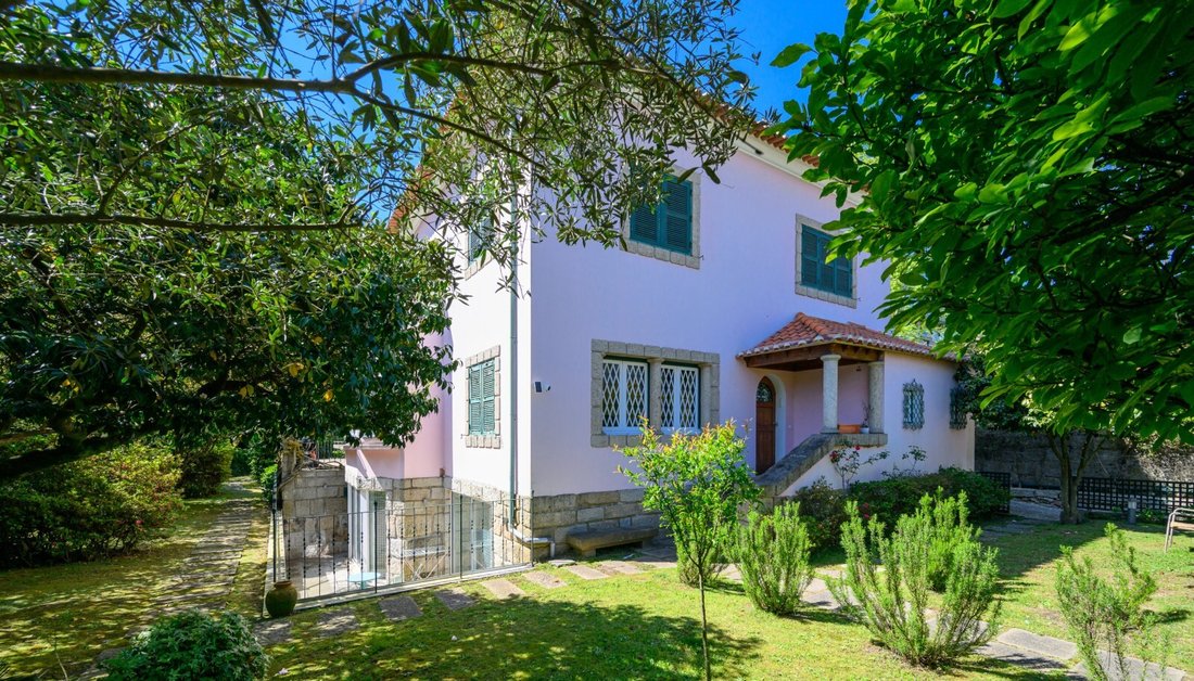 House in Lordelo do Ouro e Massarelos, Porto District, Portugal 1 - 16476487