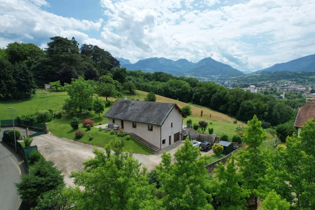Maison à Chambéry, Auvergne-Rhône-Alpes, France 1 - 16474365