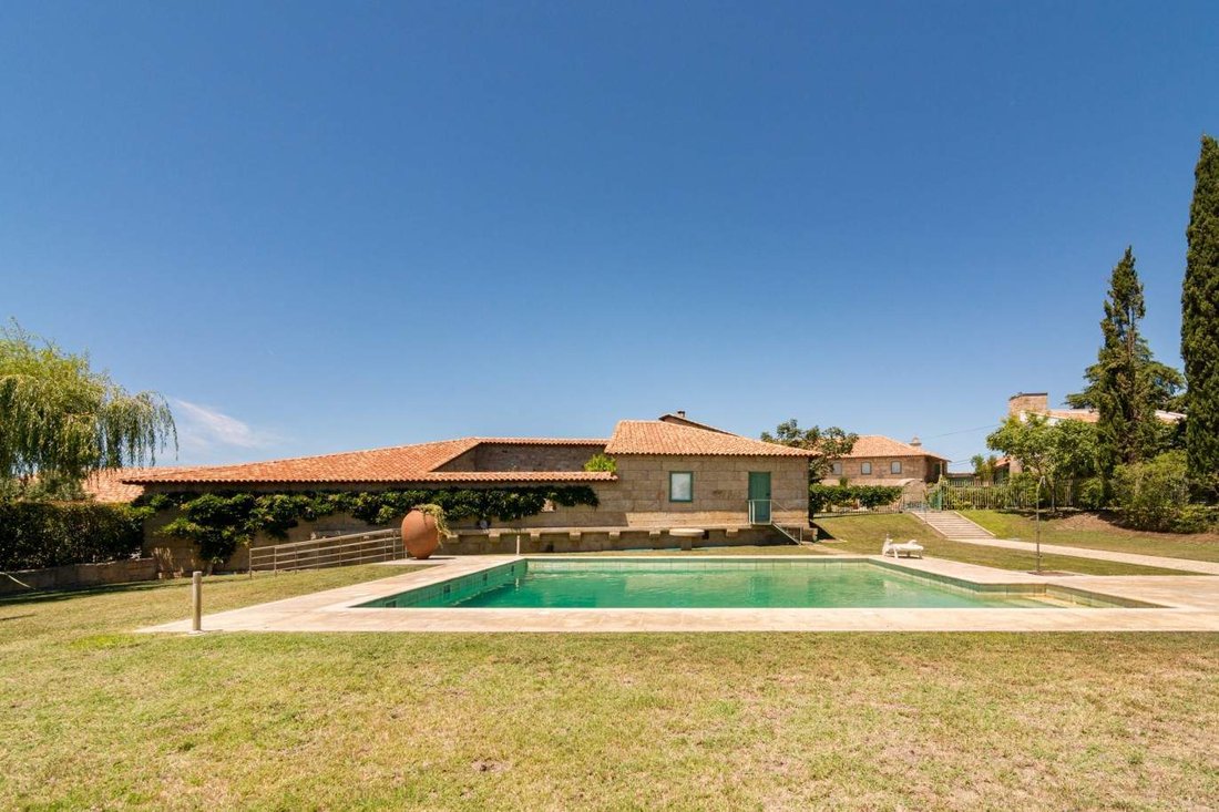 House in Bouca, Braganca District, Portugal 4 - 16476633