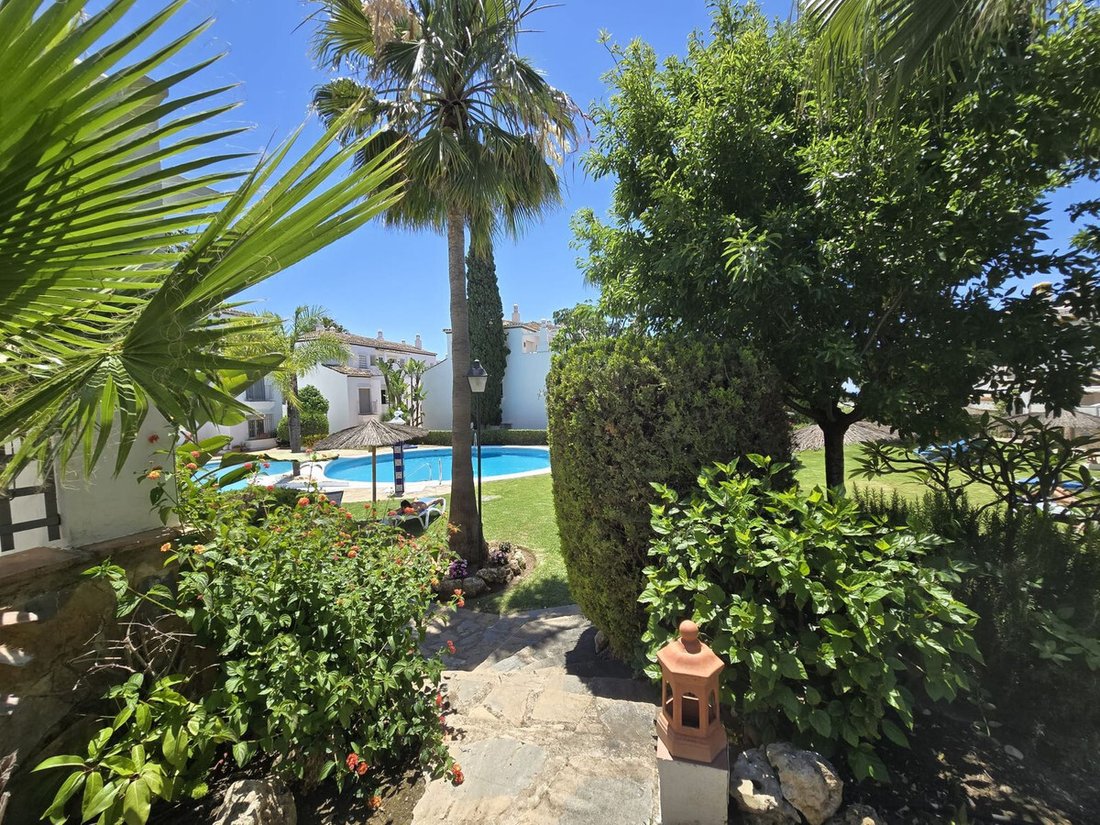 Apartment in Marbella, Andalusia, Spain 4 - 16475411