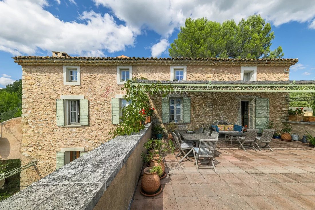 Farm Ranch in Saint-Saturnin-lès-Apt, Provence-Alpes-Côte d'Azur, France 3 - 16473579