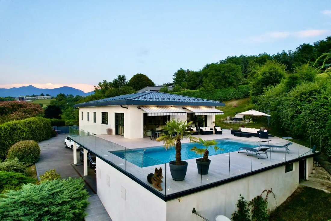 Villa in Jacob-Bellecombette, Auvergne-Rhône-Alpes, France 4 - 16474362