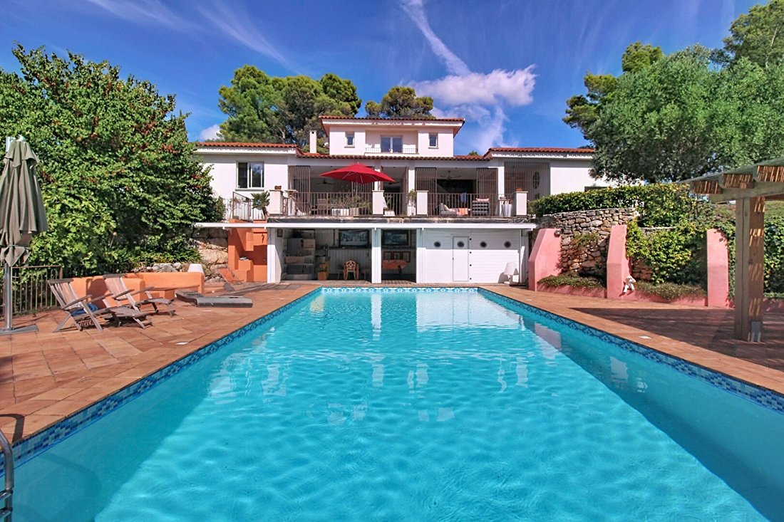 House in Flayosc, Provence-Alpes-Côte d'Azur, France 2 - 16476187