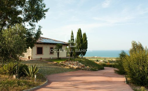 Villa in Montenero di Bisaccia, Molise, Italien 1