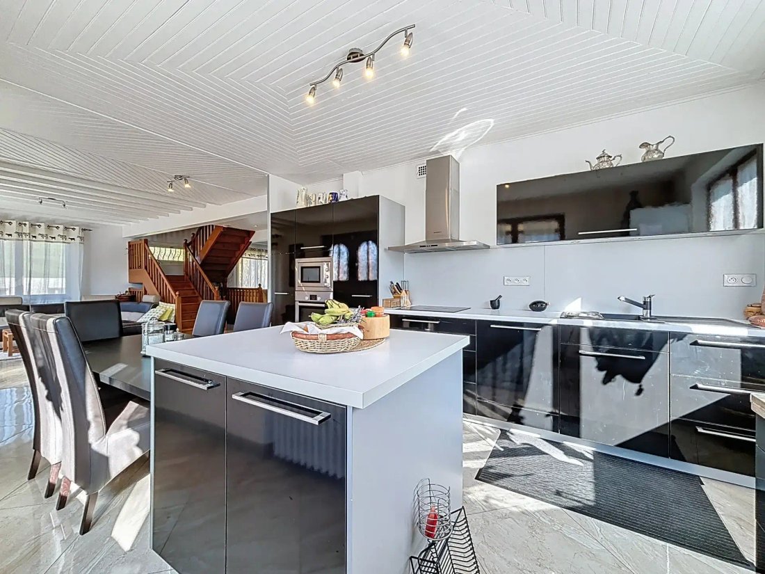 House in Saint-Alban-de-Montbel, Auvergne-Rhône-Alpes, France 2 - 16474331