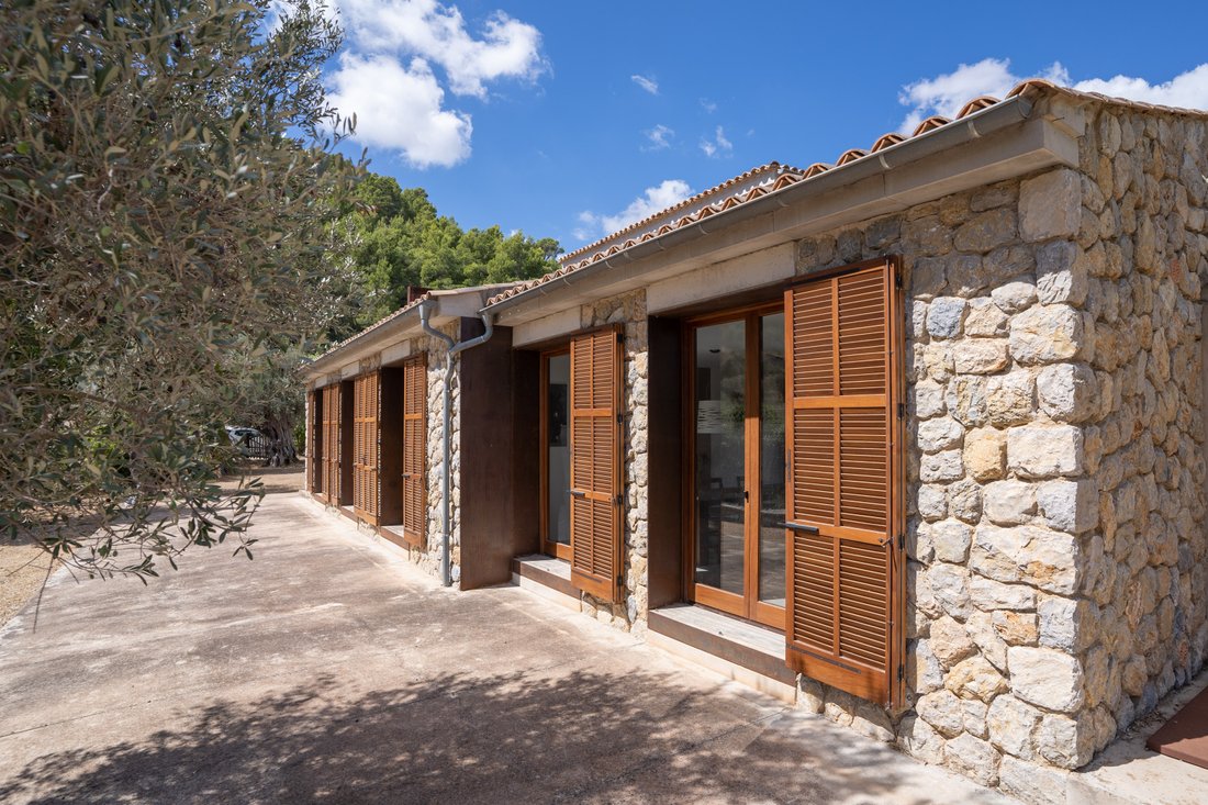 Finca in Bunyola, Balearic Islands, Spain 4 - 16474507