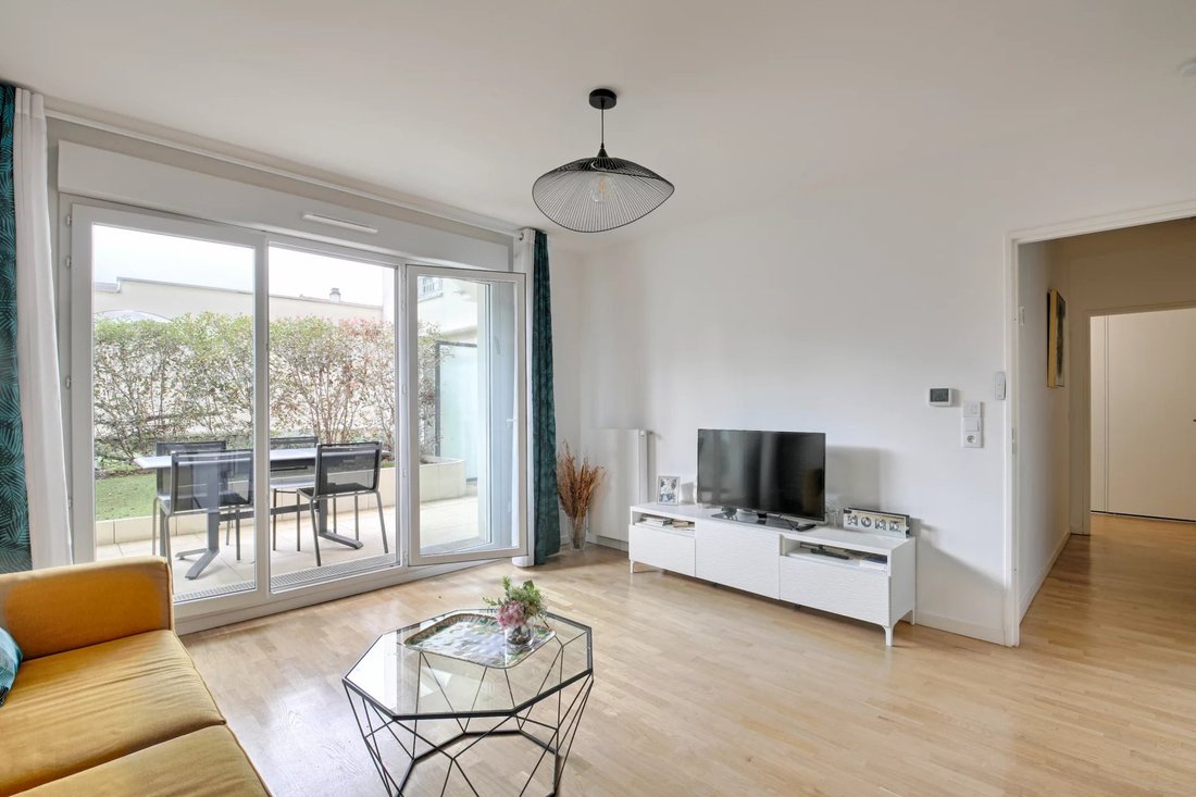 Apartment in Adamville, Saint-Maur-des-Fossés, France 1 - 16474456