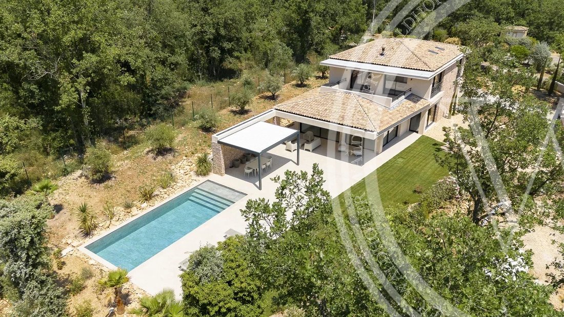 Villa in Tourrettes, Provence-Alpes-Côte d'Azur, France 2 - 16474434