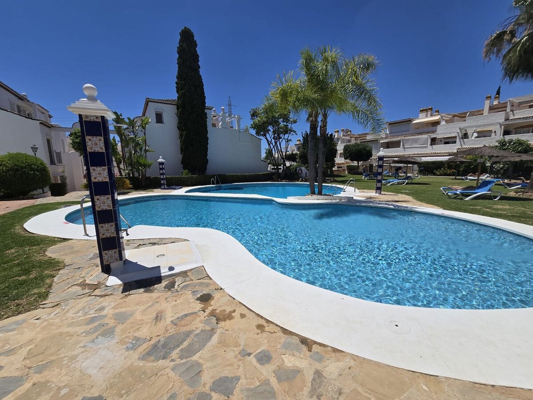 Apartment in Marbella, Andalusia, Spain 2 - 16475411