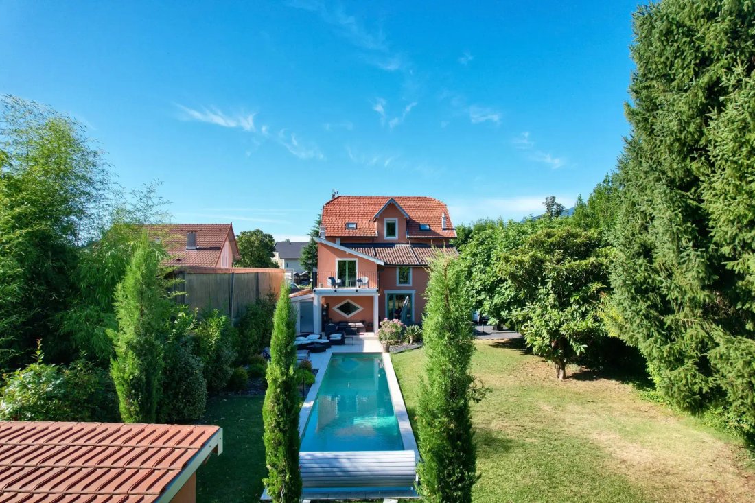 Villa in Italie-Jacotot, Aix-les-Bains, France 1 - 16474106