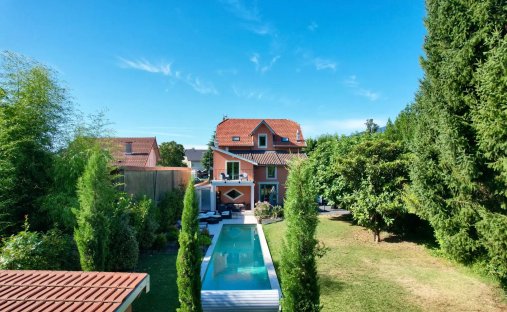 Villa in Italie-Jacotot, Aix-les-Bains, France 1