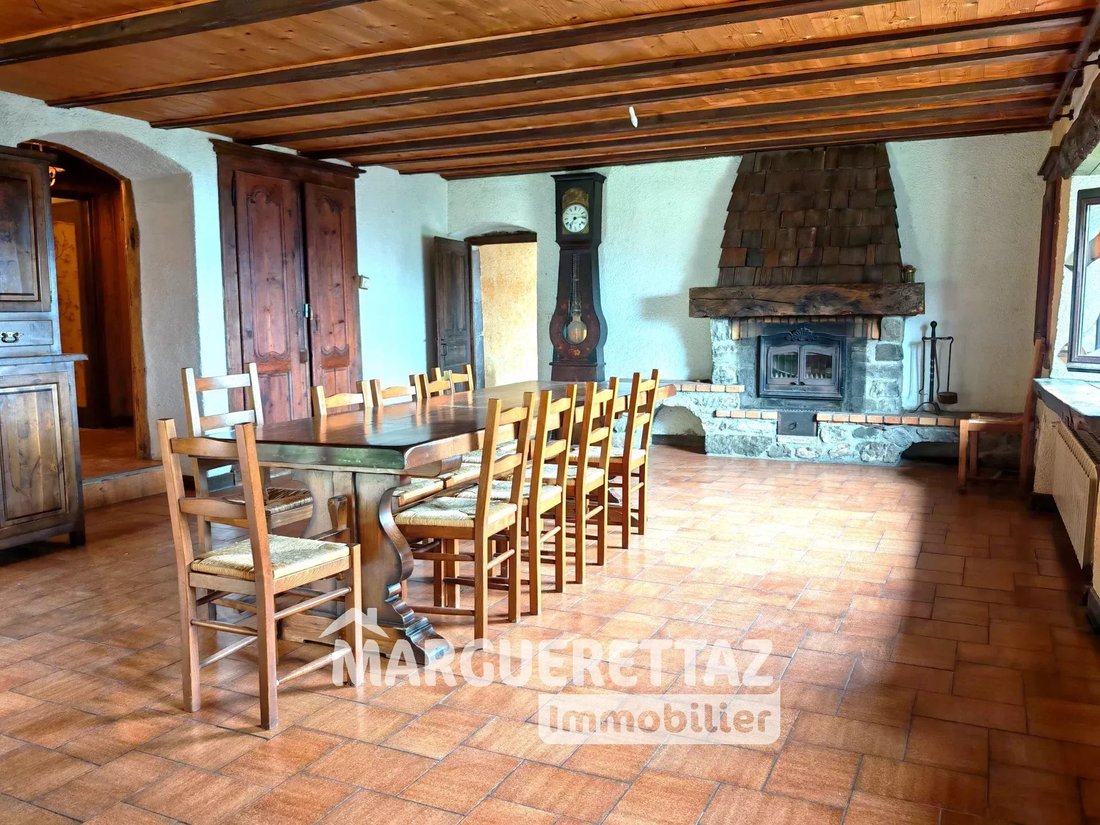 Farm Ranch in Saint-Sigismond, Auvergne-Rhône-Alpes, France 2 - 16473495