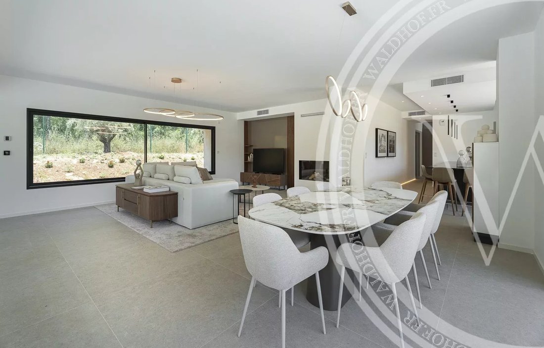 Villa in Tourrettes, Provence-Alpes-Côte d'Azur, France 4 - 16474434
