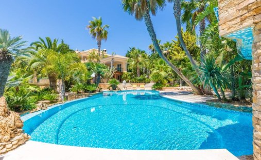 House in Praia dos Pescadores, Olhos de Agua, Portugal 1
