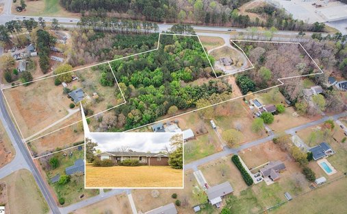 Farm Ranch in Greenville, South Carolina, United States 1