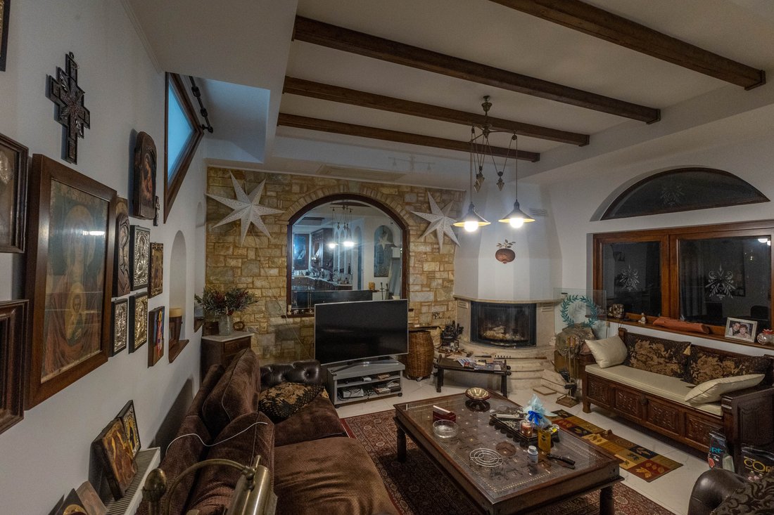 House in Vari, Attica, Greece 2 - 16333145