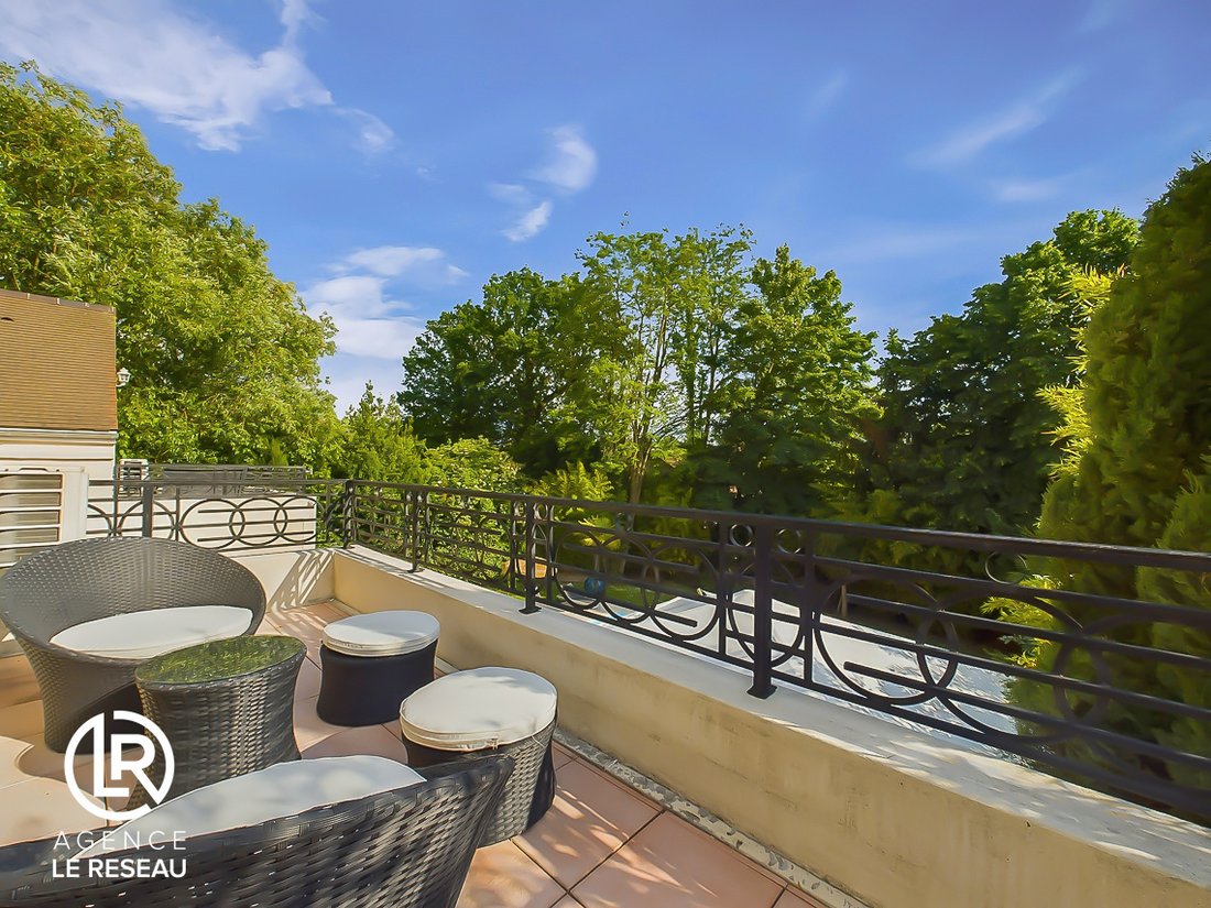 Villa in Centre Montmorency, Montmorency, France 5 - 16473707