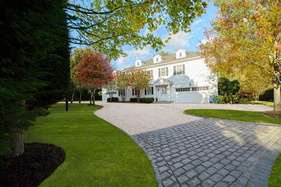 House in Southampton, New York, United States 1 - 16475086