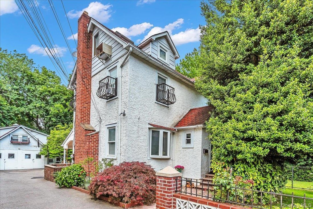House in Kings Point, New York, United States 1 - 16476695